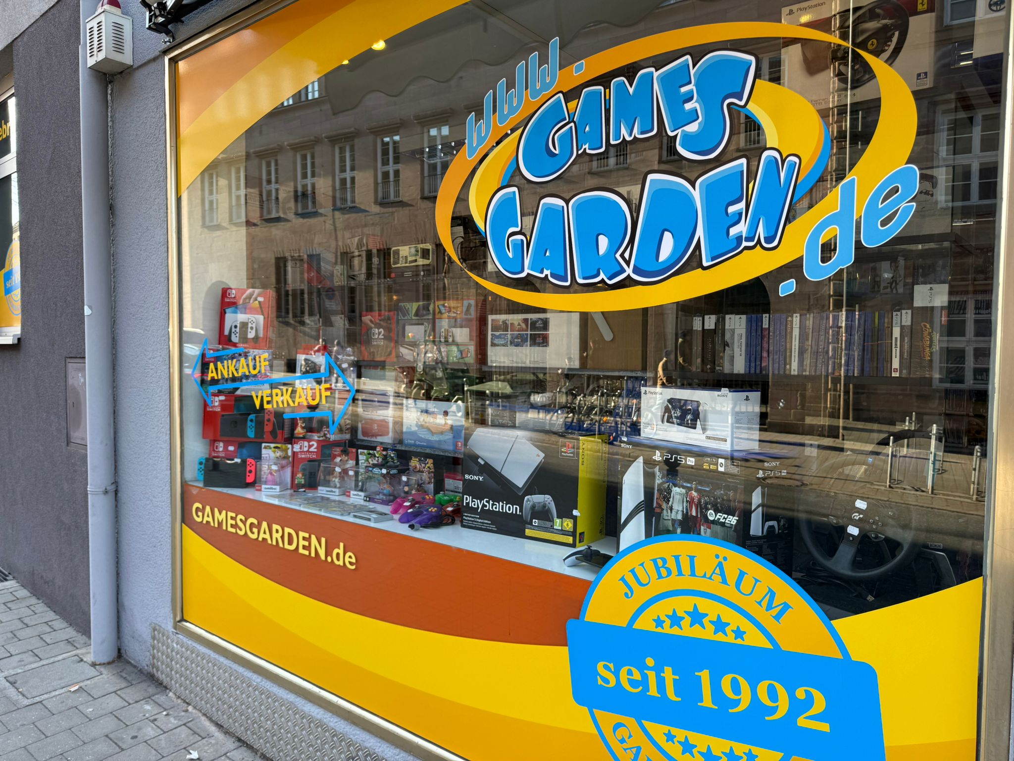 Games Garden seitlich